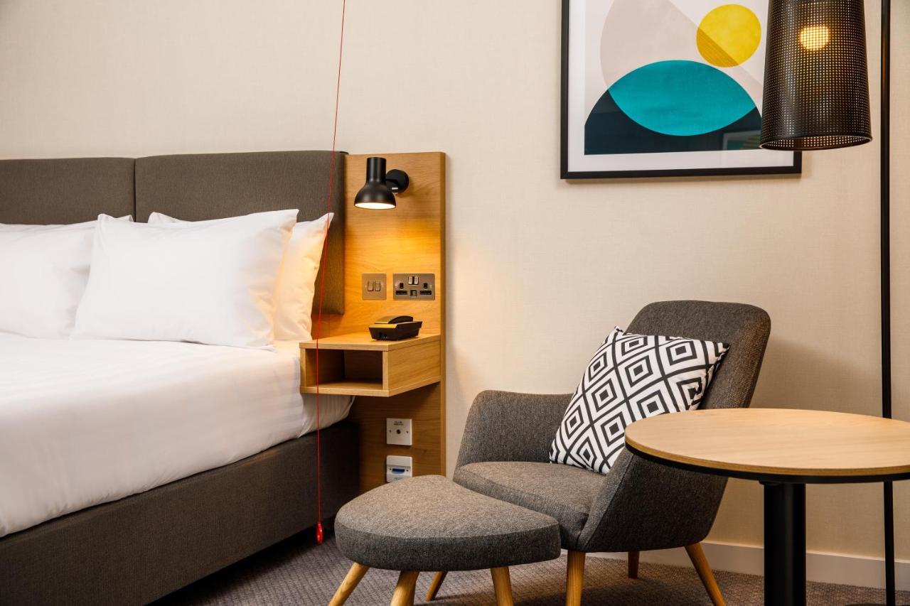 Hotel Manchester Airport T2 By Ihg 4*